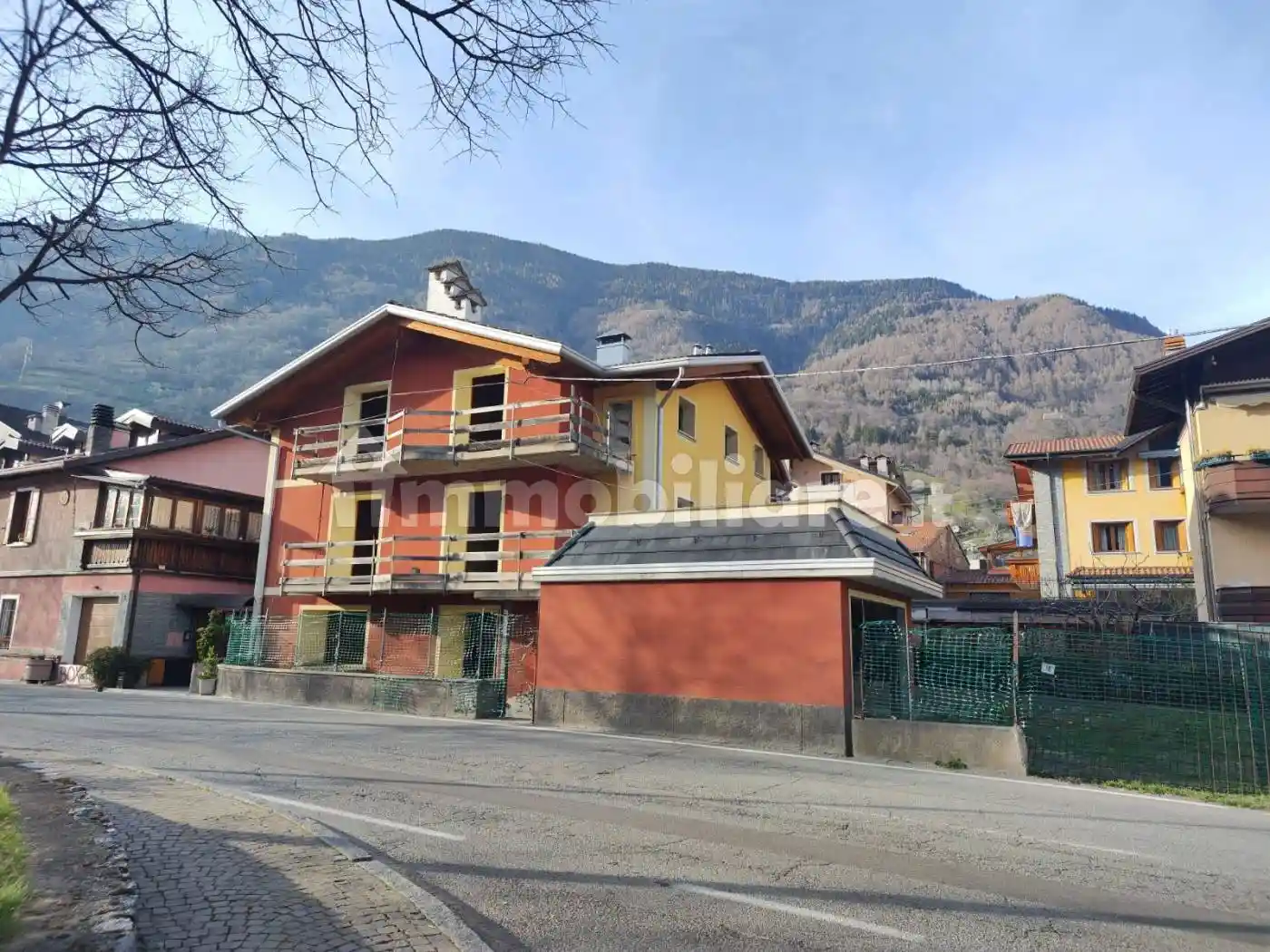 Casa indipendente in vendita a Edolo