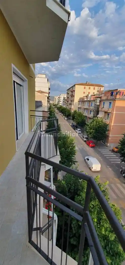 Appartamento in affitto a Follonica