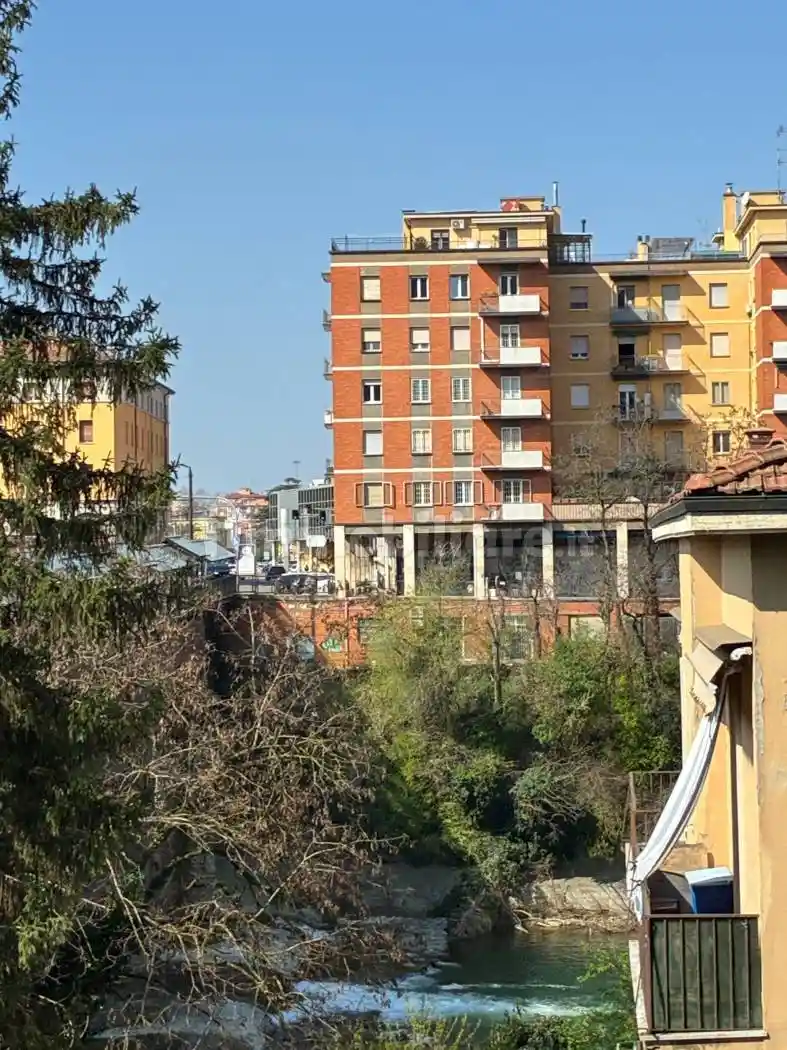 Appartamento in vendita a Casalecchio di Reno