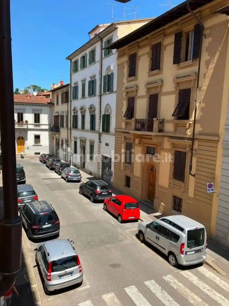 Appartamento in affitto a Firenze