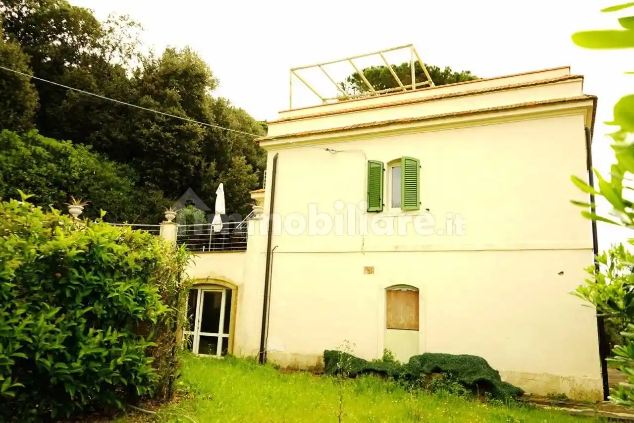 Appartamento in vendita a Rosignano Marittimo