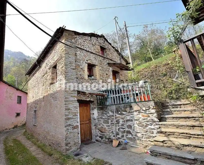 Rustico - Casale in vendita a Torre Pellice