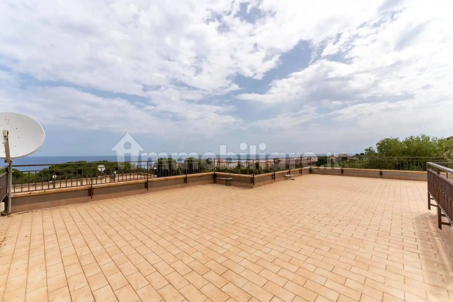 Appartamento in vendita a Pollina