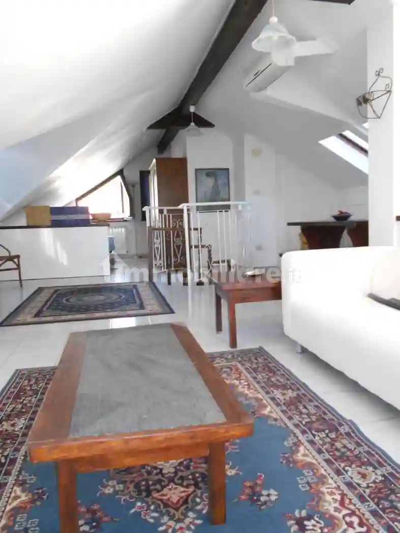 Attico - Mansarda - foto 2