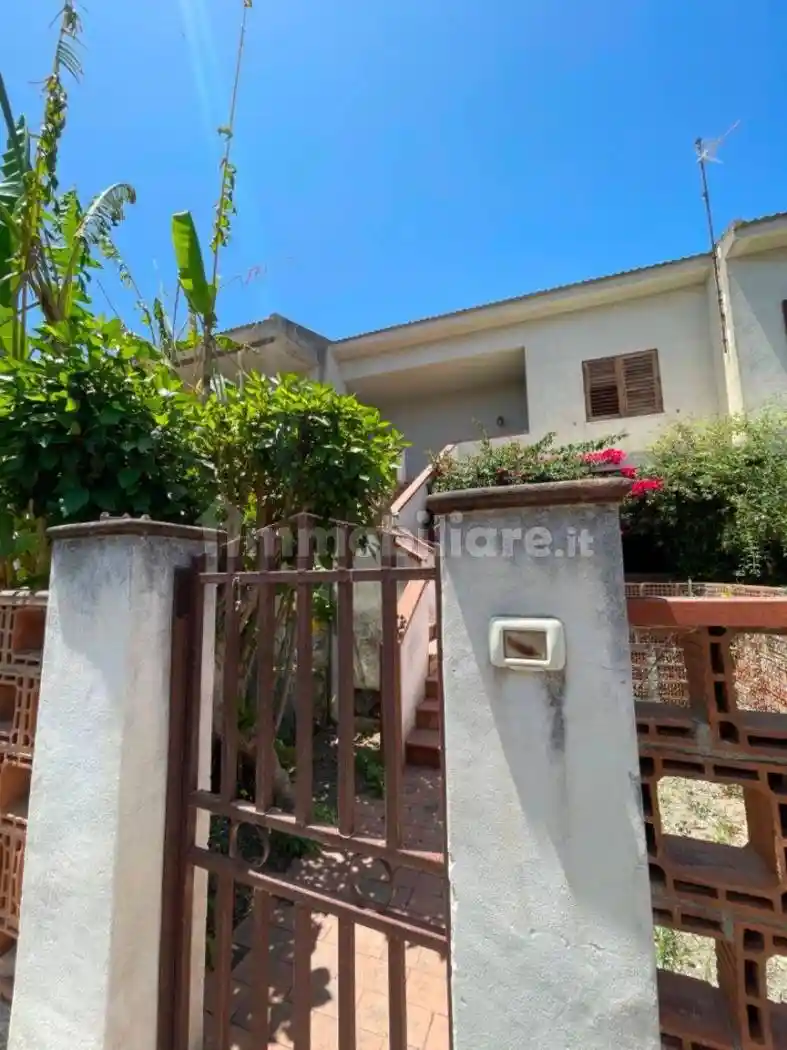 Appartamento in vendita a Furnari