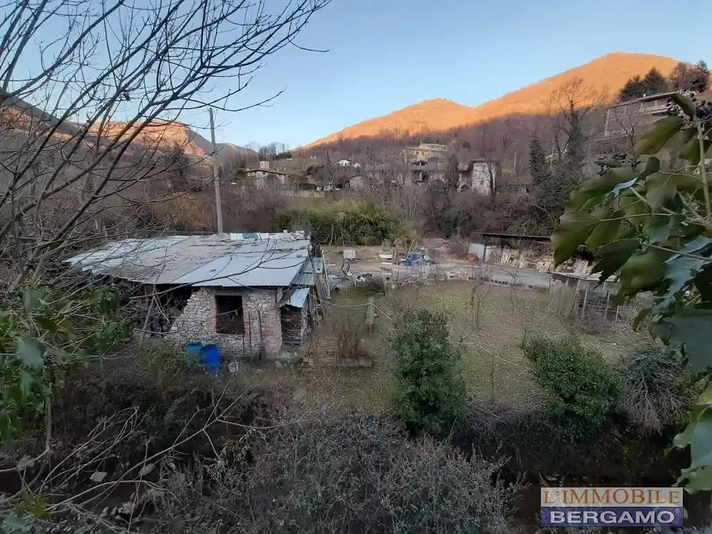 Rustico - Casale in vendita a Alzano Lombardo