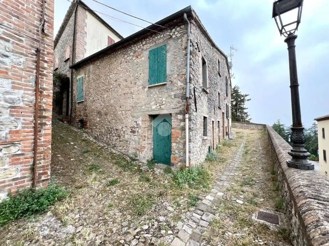 Rustico - Casale in vendita a Verucchio