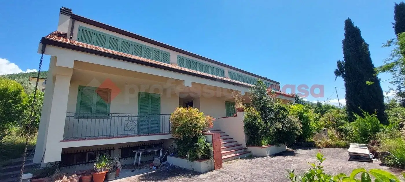 Casa indipendente in vendita a Broccostella