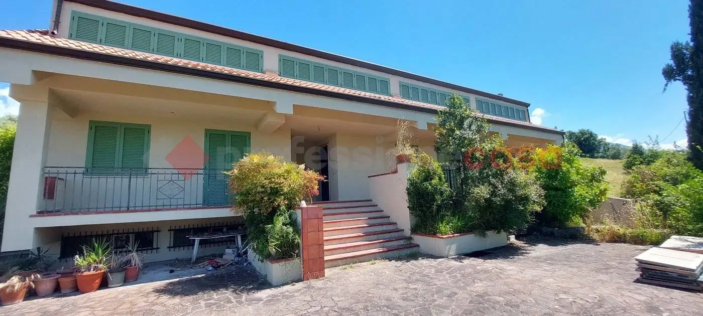 Terratetto unifamiliare 460 m², buono stato, Centro, Broccostella - foto 3