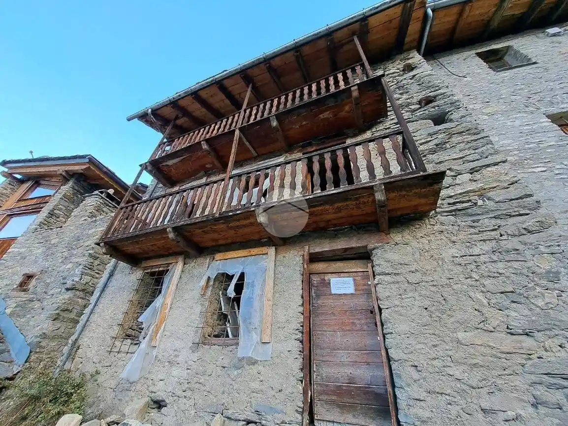 Casa indipendente in vendita a La Salle