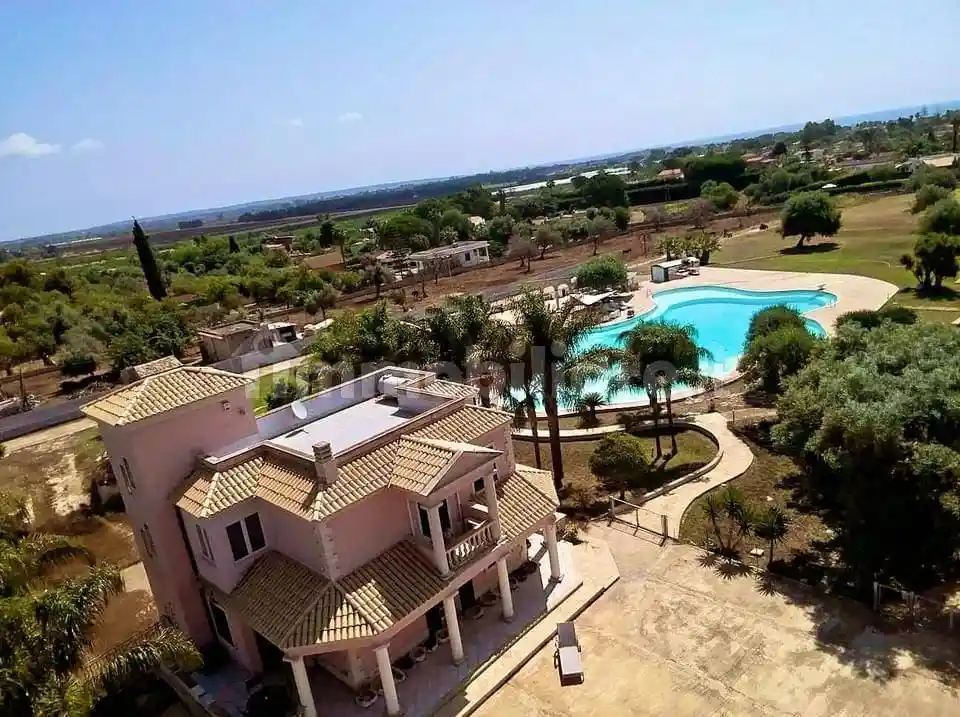 Villa in vendita a Siracusa