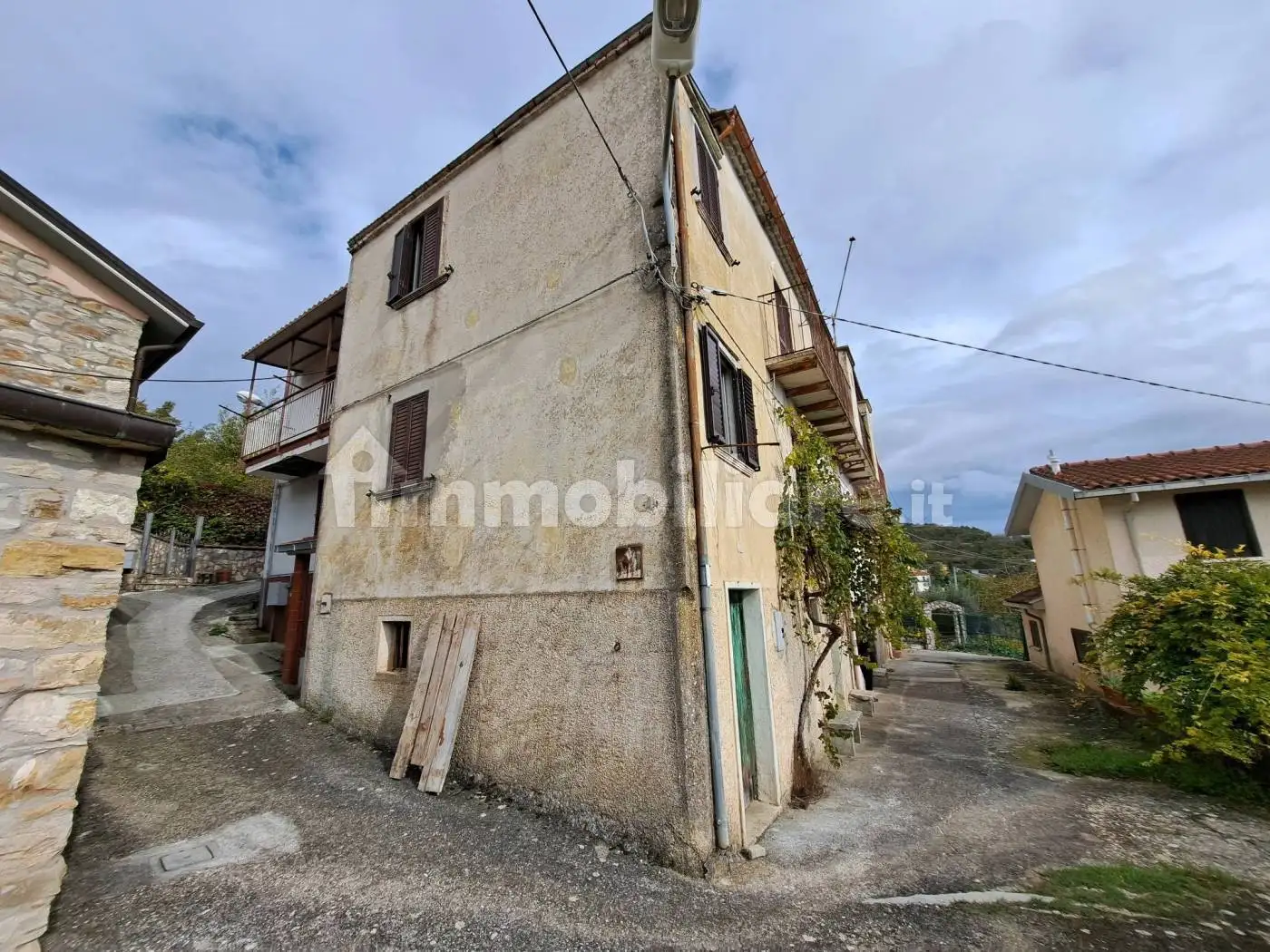 Rustico - Casale in vendita a Santa Maria del Molise