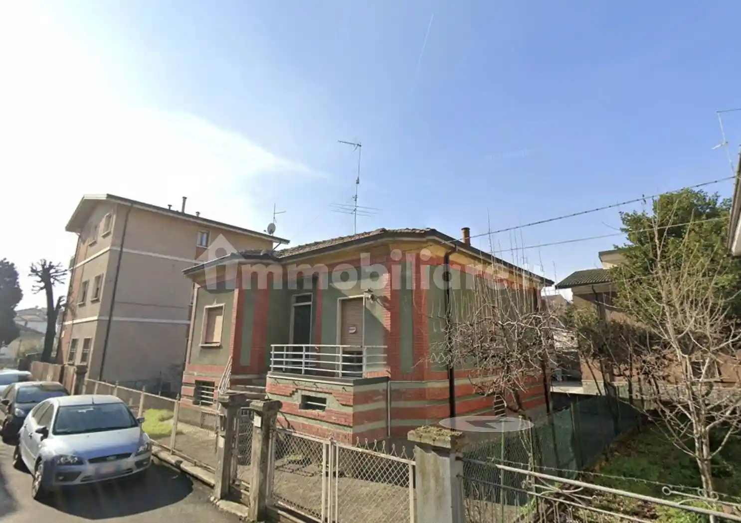 Casa indipendente in vendita a Piacenza