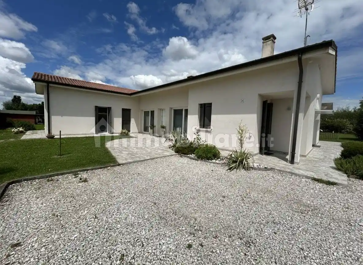 Villa in vendita a Mestrino