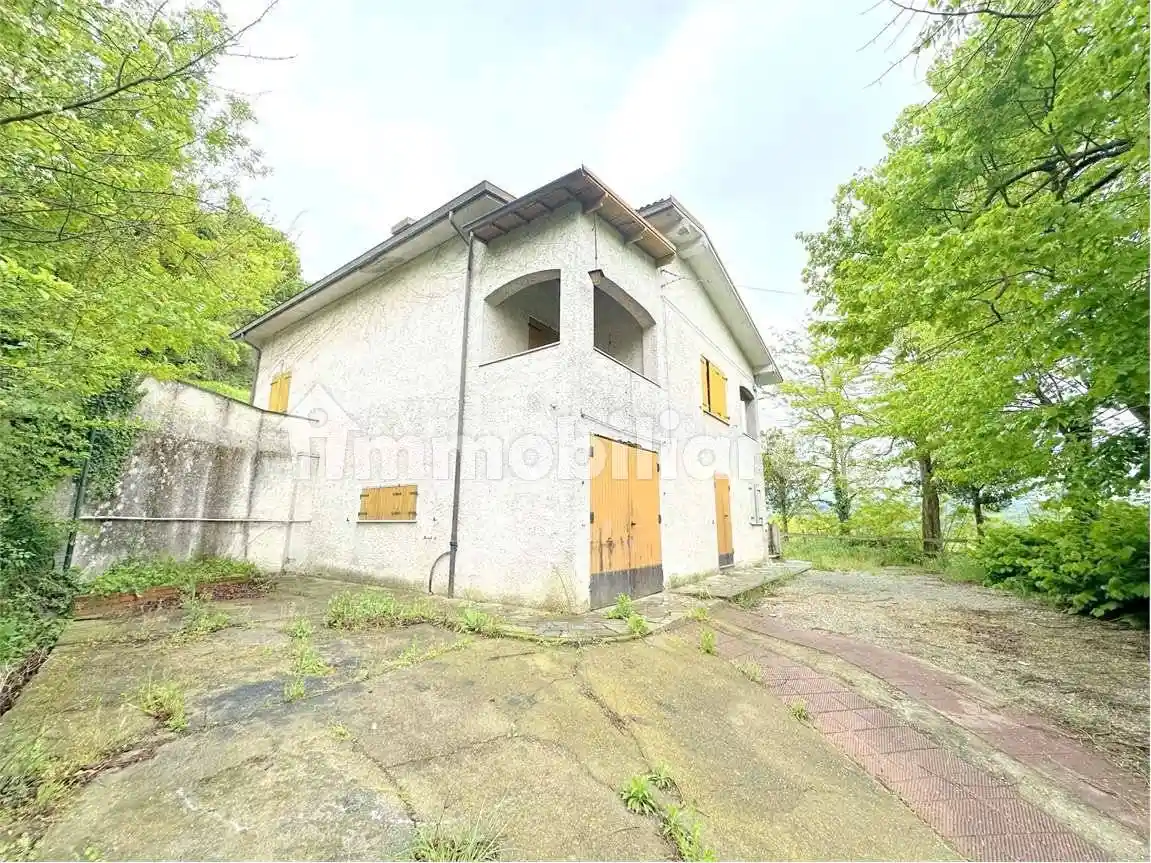 Villa in vendita a Gavi