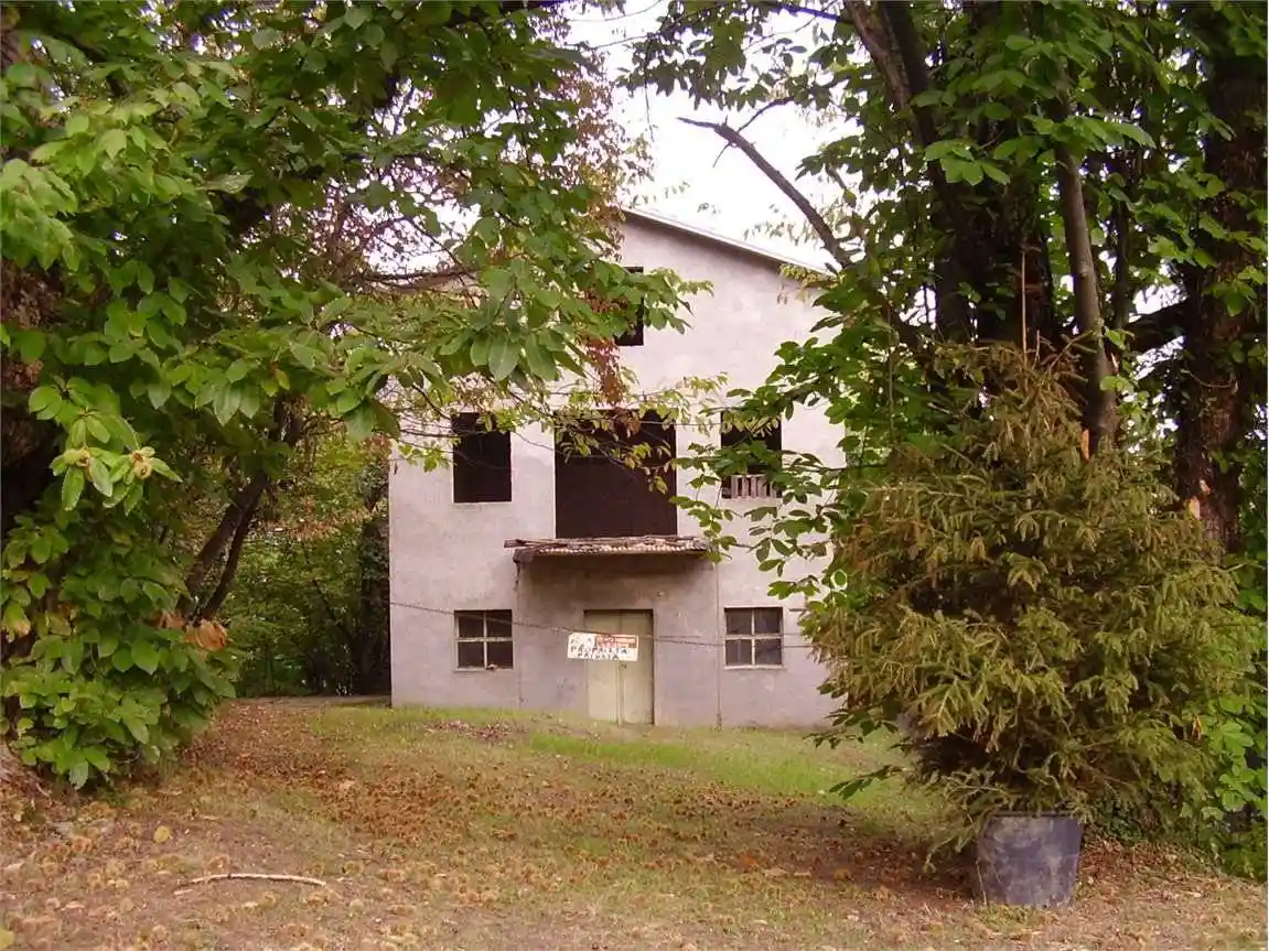 Palazzo - Edificio in vendita a Sestola