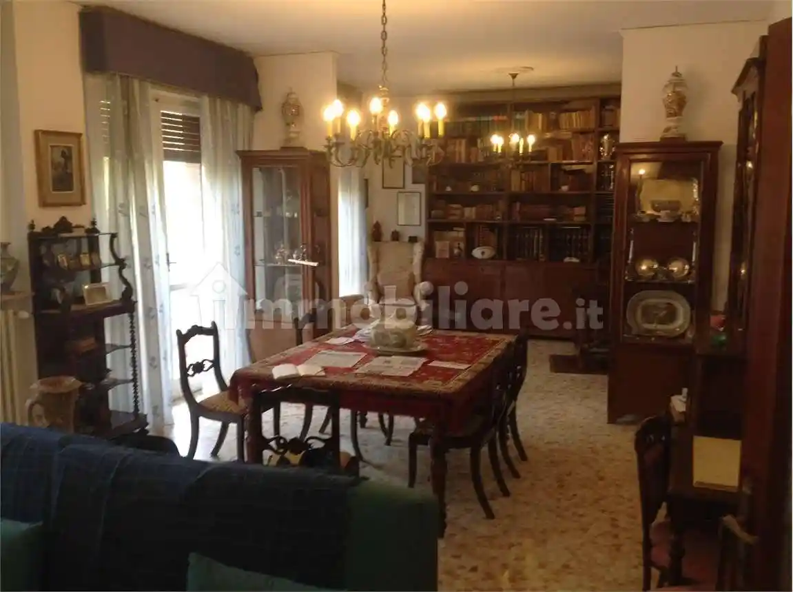 Appartamento in vendita a Livorno