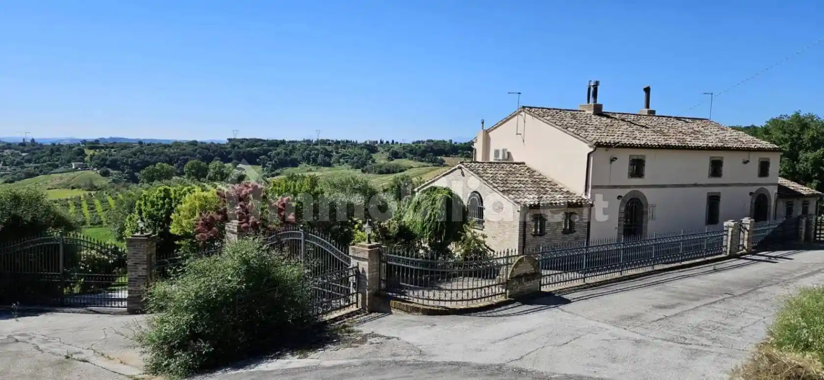Villa in vendita a Treia