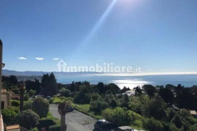 Appartamento in vendita a Varazze