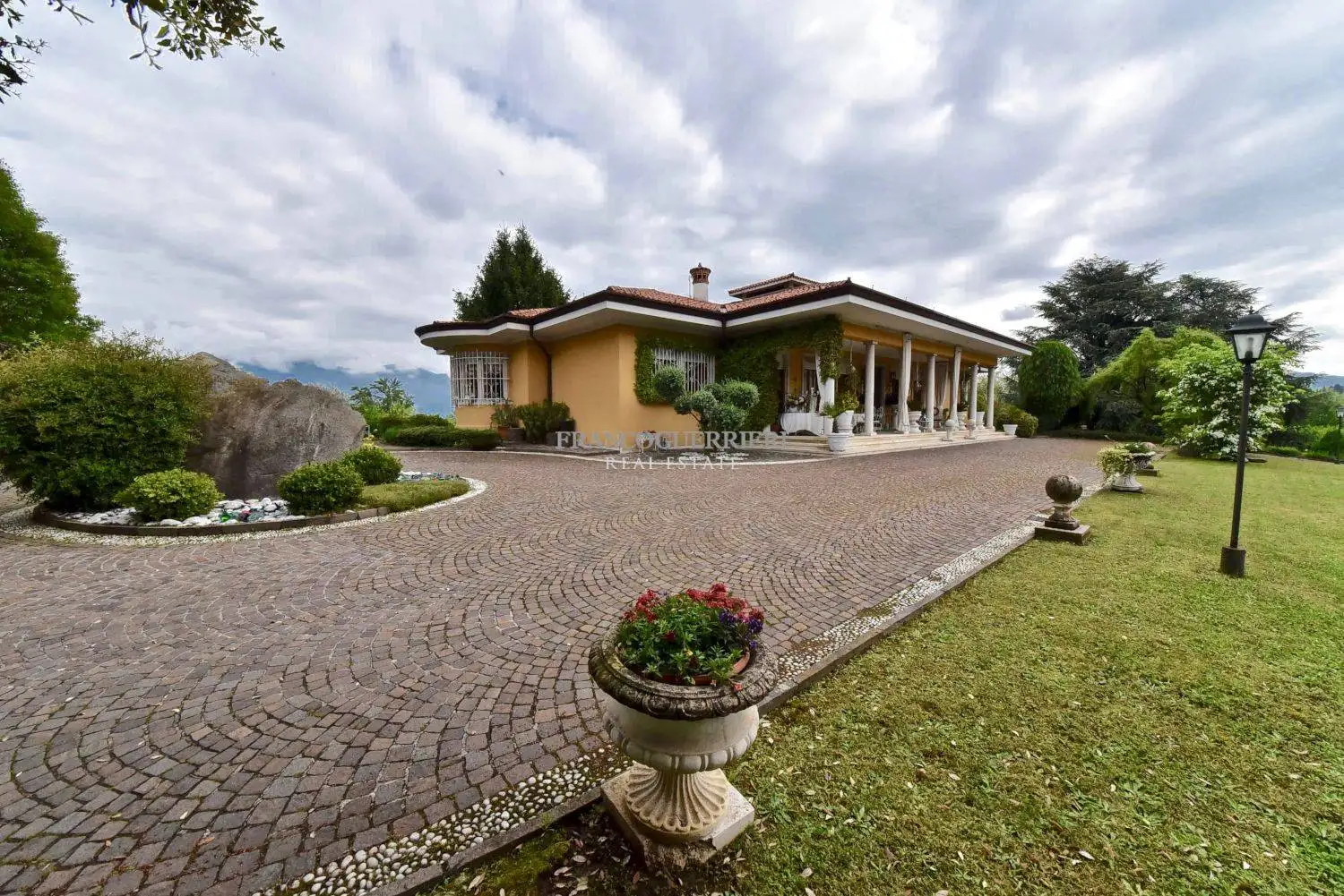 Villa in vendita a Bulciago