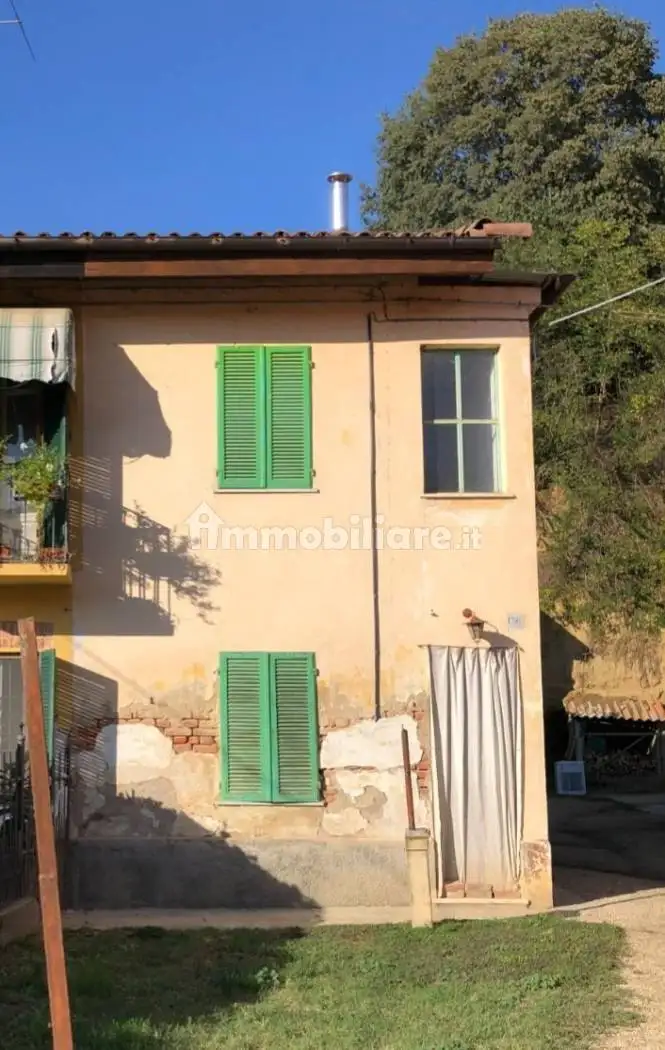 Rustico - Casale in vendita a Asti