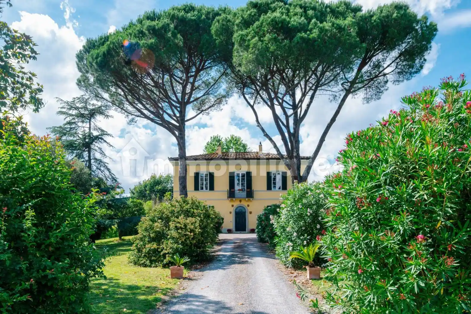 Villa in vendita a Lucca