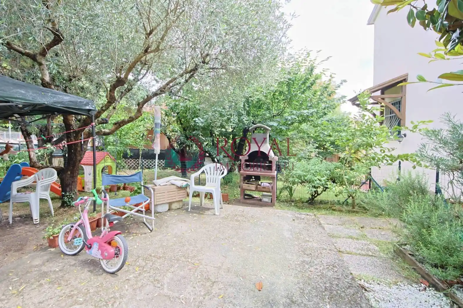 Appartamento in vendita a Collesalvetti