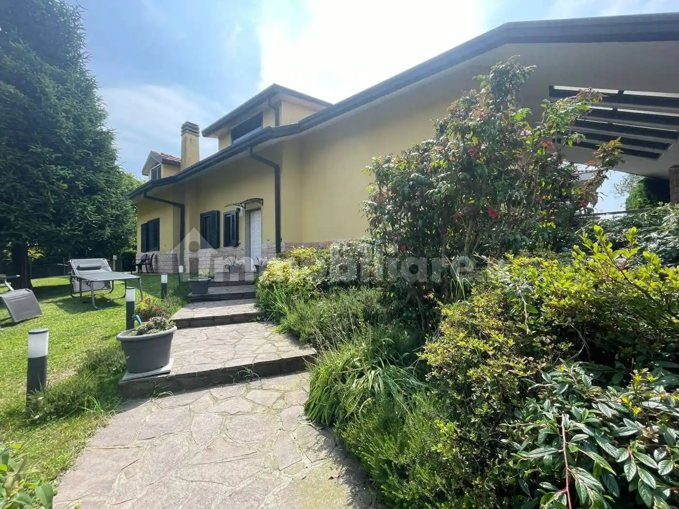 Villa in vendita a Dairago