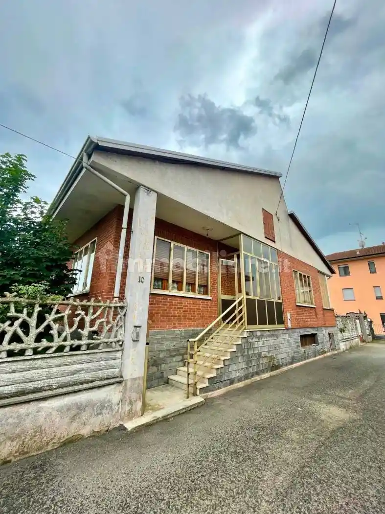 Villa in vendita a Saluggia