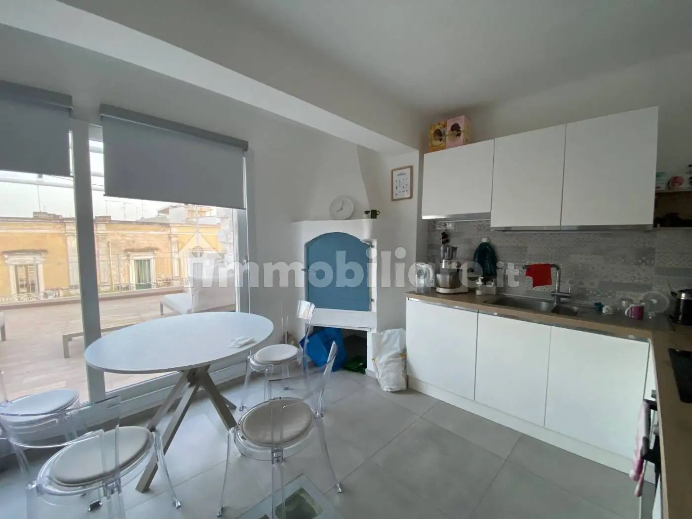 Palazzo - Edificio in Affitto - foto 5