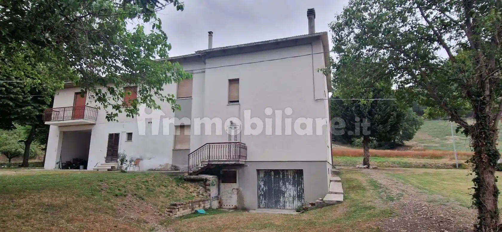 Villa in vendita a Colli al Metauro