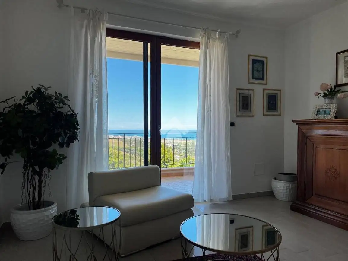 Appartamento in vendita a Colonnella