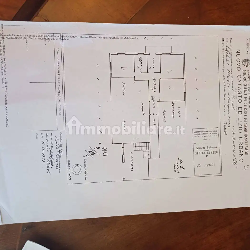 Appartamento in vendita a Napoli