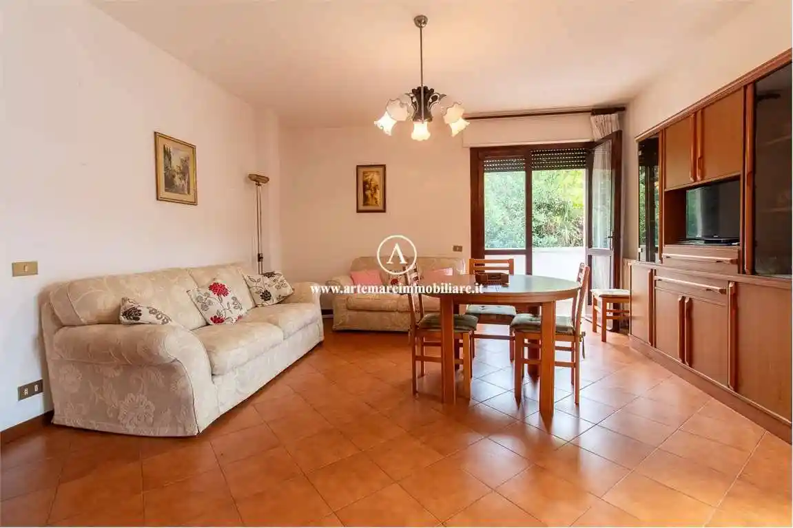 Appartamento in affitto a Pietrasanta