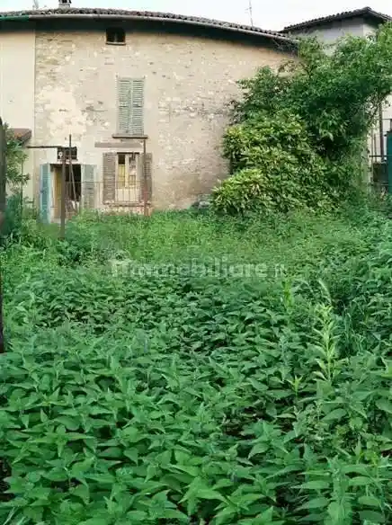 Rustico - Casale in vendita a Vercurago
