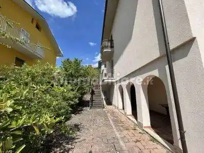 Villa unifamiliare via Aldo Moro 21, Paganica - Tempera, L'Aquila - foto 2