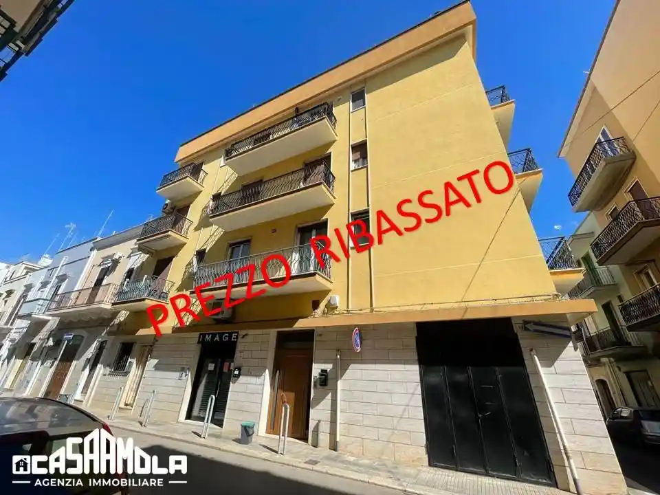 Appartamento in vendita a Mola di Bari
