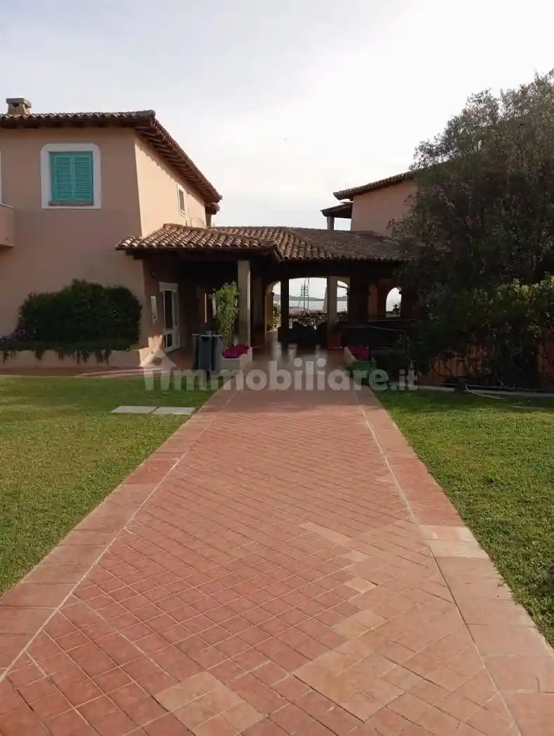 Casa indipendente in affitto a Sassari