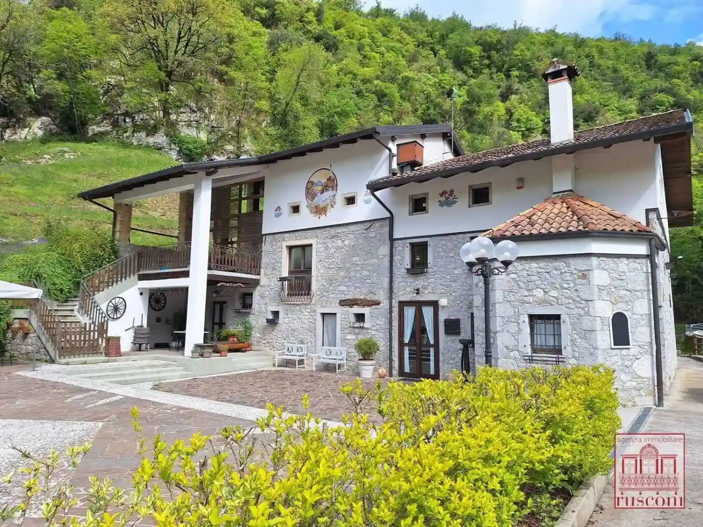 Villa - foto 2