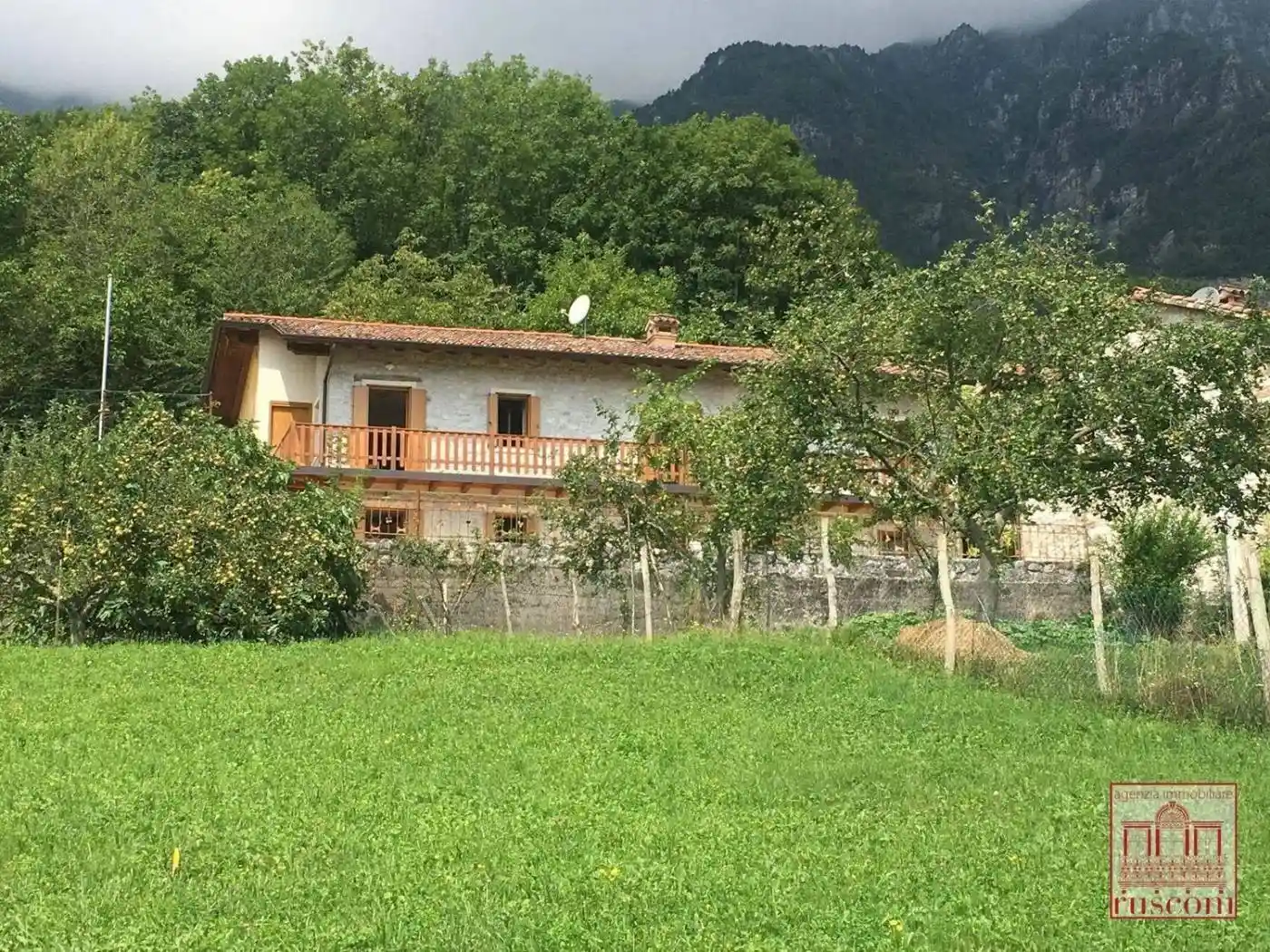 Villa in vendita a Frisanco