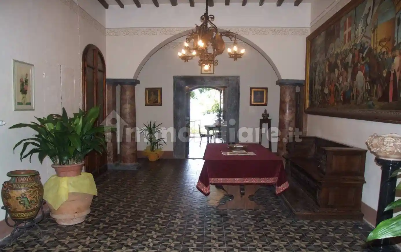 Palazzo - Edificio in vendita a Montopoli in Val d'Arno