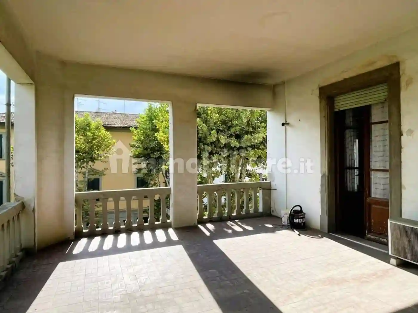 Palazzo - Edificio - foto 2