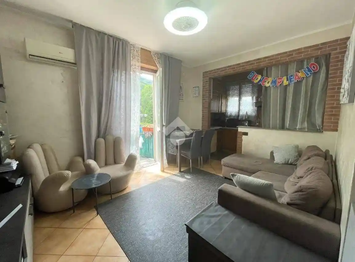 Appartamento in vendita a Porto Ceresio