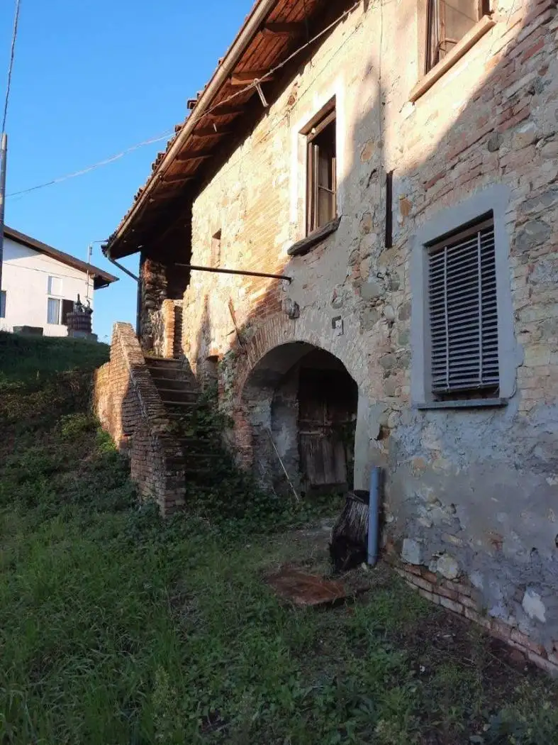 Rustico - Casale in vendita a Berzano di Tortona
