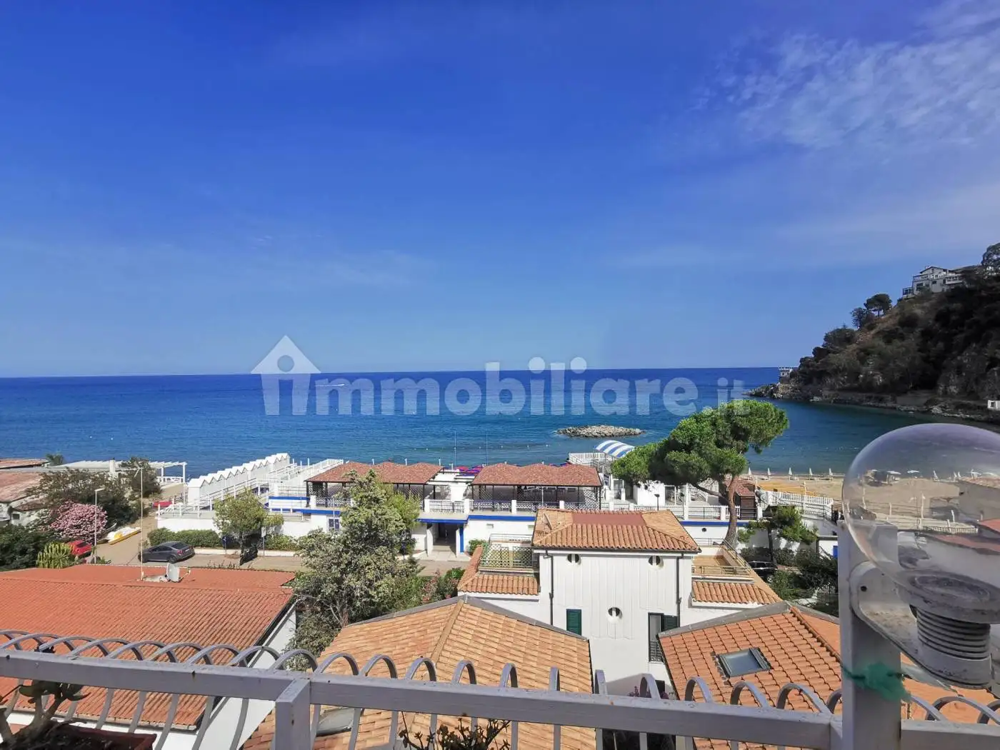 Appartamento in affitto a Stalettì