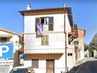 Appartamento in vendita a Sambuci