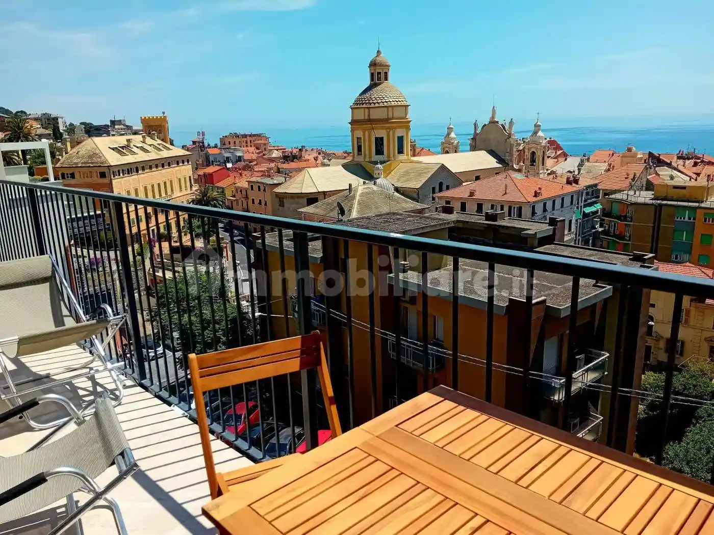 Appartamento in affitto a Finale Ligure