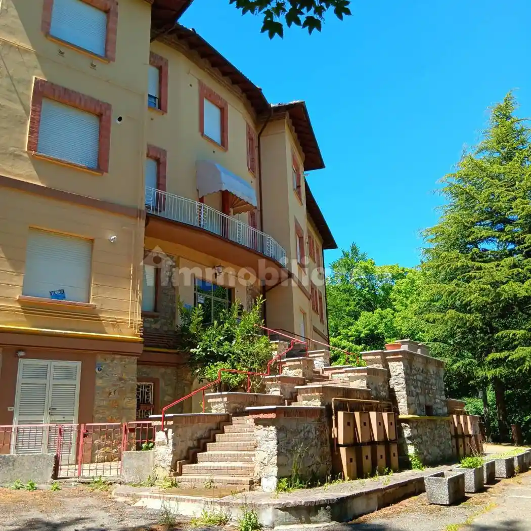 Palazzo - Edificio in vendita a Fabbrica Curone