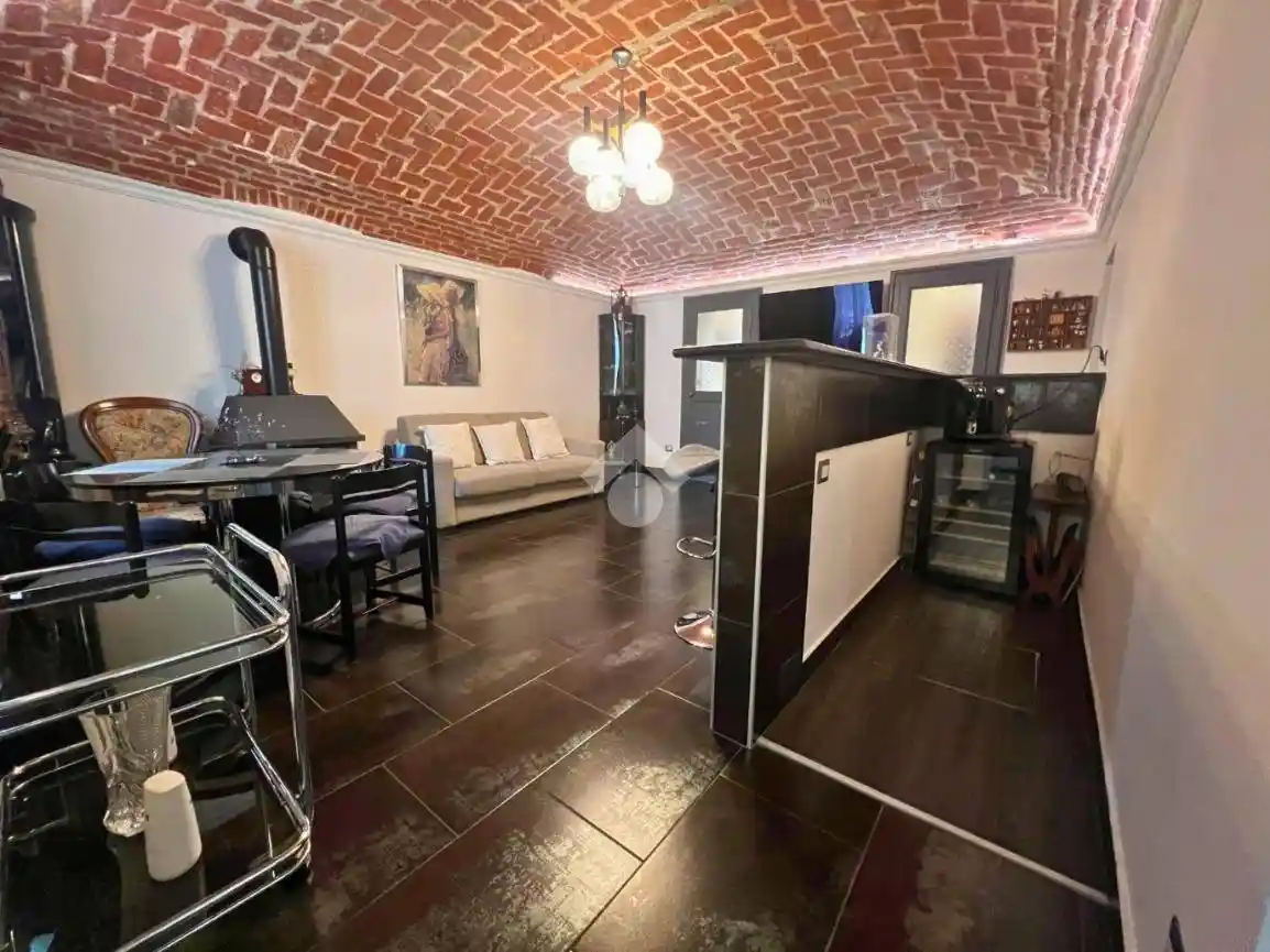 Appartamento in vendita a Santhià