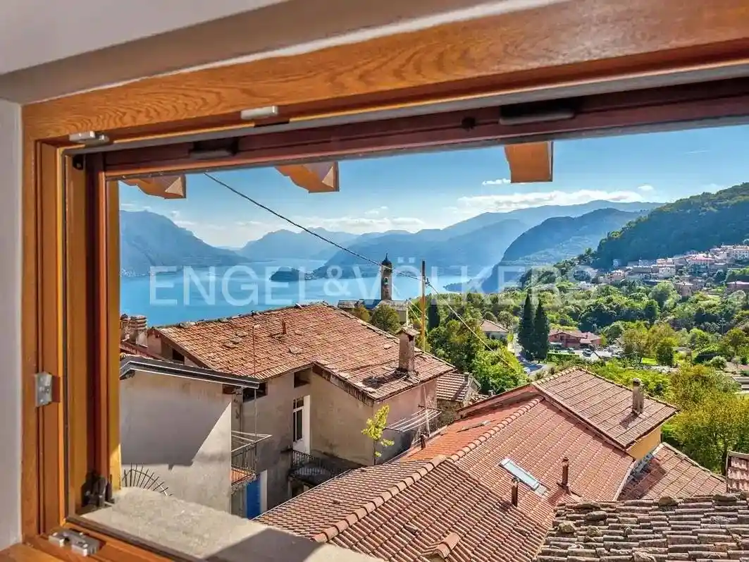 Casa indipendente in vendita a Plesio